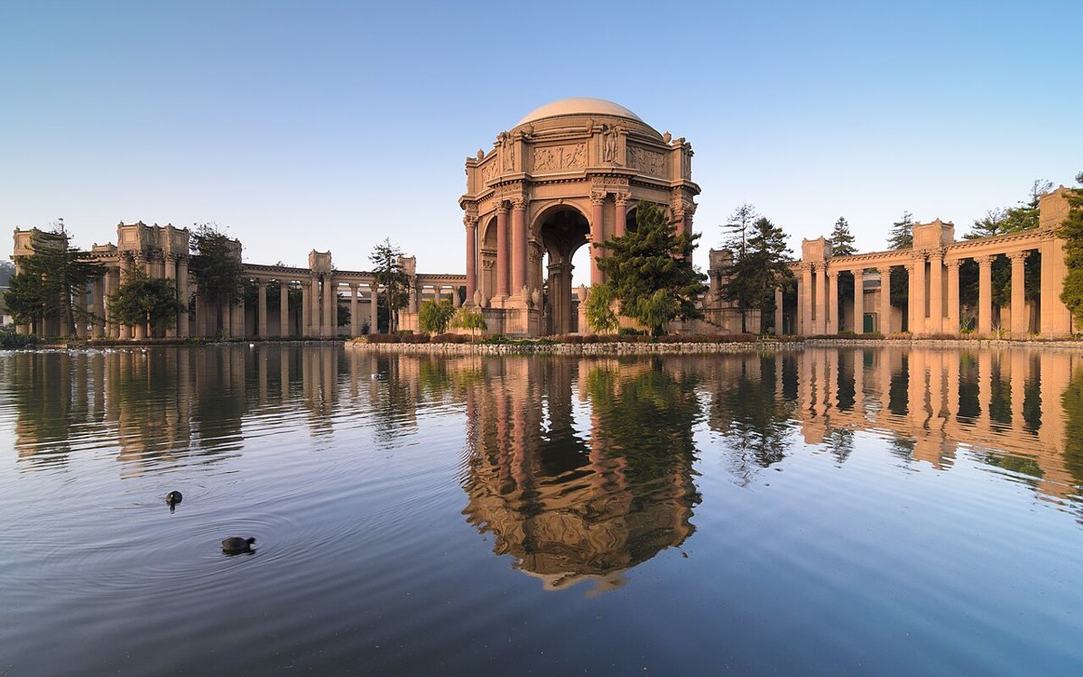 the domed rotunda and colonnade of the Palace of Fine Arts in San Francisco